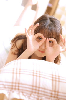 大胆女人人体艺术